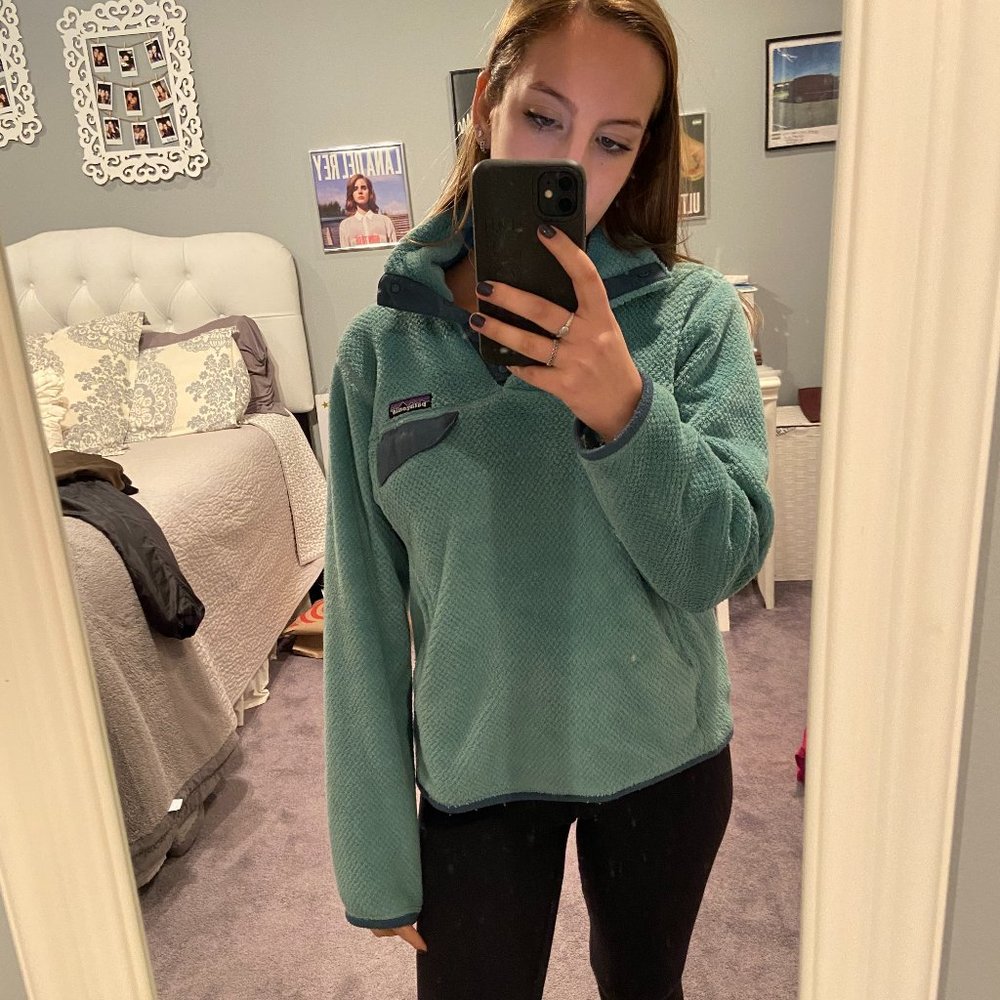 Green/Teal Pullover Patagonia